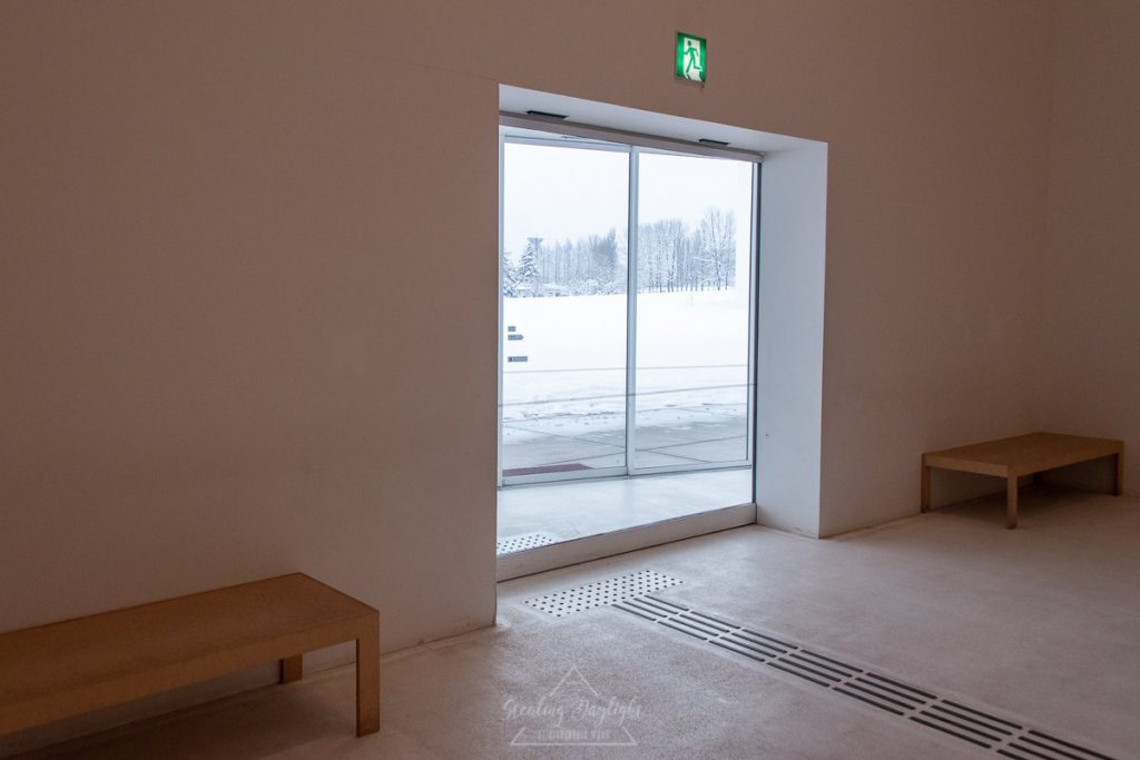 青森縣立美術館 內部